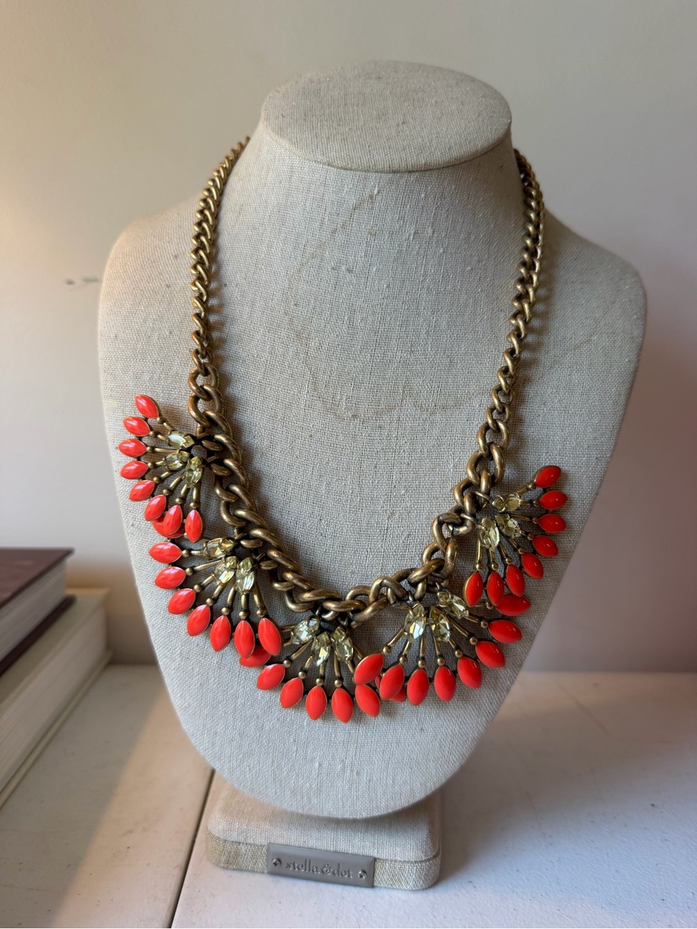 Stella & Dot Coral Teardrop Gold-Plate Statement Necklace